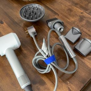 DYSON HAIR DRYER
